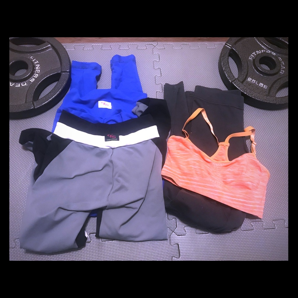 CLS Sportswear scrunch butt Legging Bundle! Small